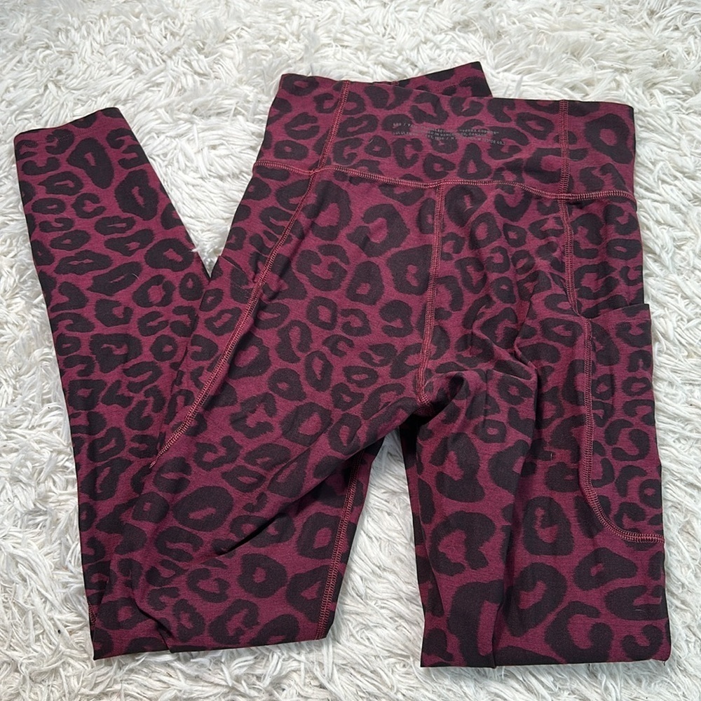 Lululemon lab Everlux Jacquard Training Tight 26" Leopardo Jacquard Pomegranate - Picture 4 of 7